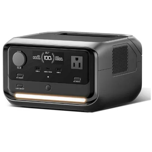 Trạm điện di động EcoFlow River 3 Plus trên nền trắng với thiết kế hiện đại và các cổng sạc đa dạng.