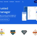 Trang chủ chính thức của Bitwarden, minh họa giao diện và sự chuyên nghiệp của dịch vụ quản lý mật khẩu.