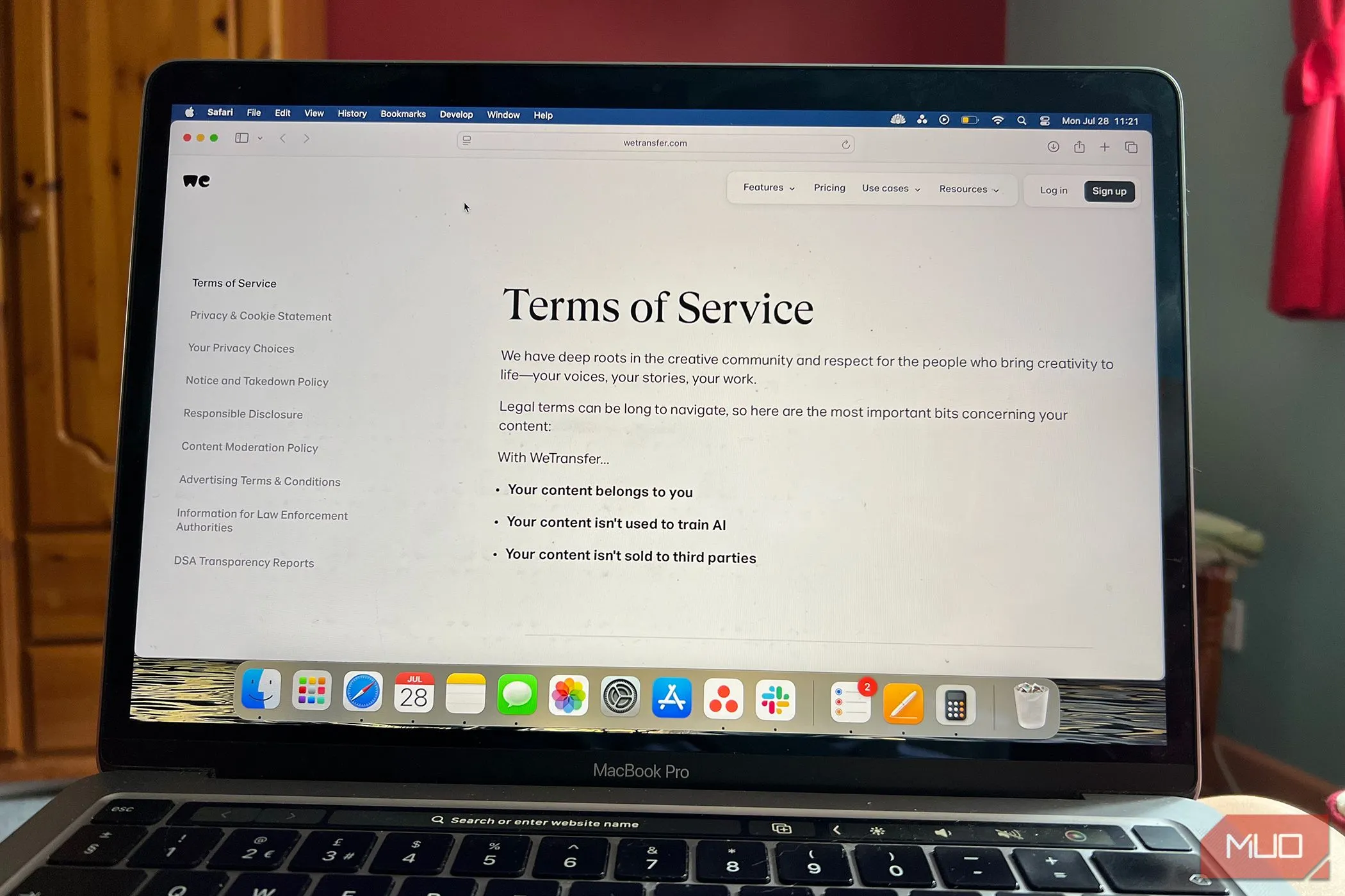 Trang Điều khoản Dịch vụ của WeTransfer, làm rõ các chính sách bảo mật sau phản hồi người dùng.