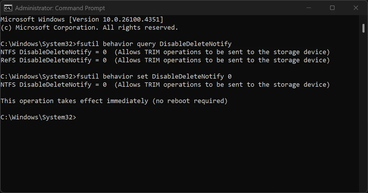 Truy vấn trong cửa sổ Command Prompt với quyền quản trị viên để kiểm tra trạng thái TRIM của ổ cứng SSD.
