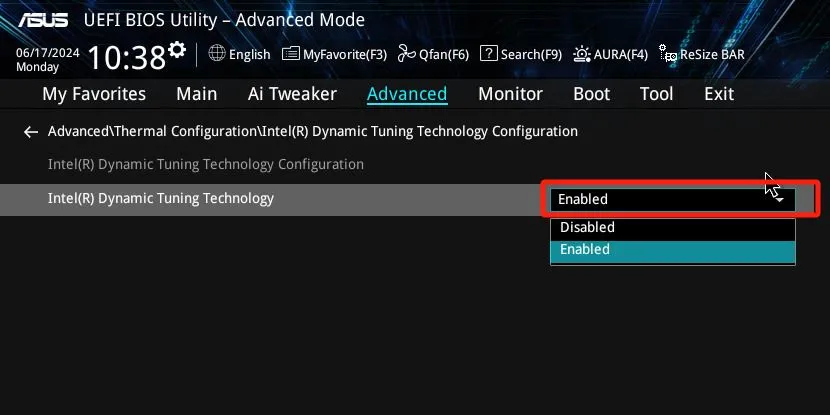 Tùy chọn Intel Dynamic Tuning Technology (DTT) trong giao diện BIOS của bo mạch chủ ASUS, cần kích hoạt để sử dụng Intel APO.