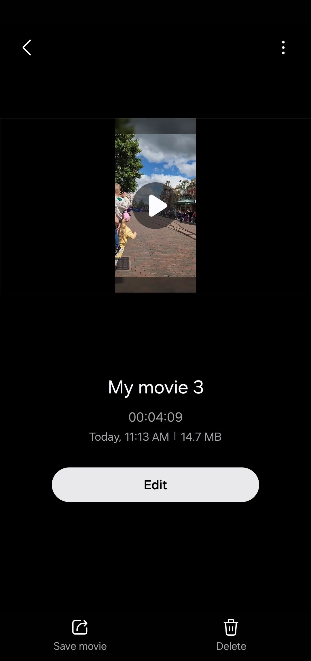 Tùy chọn lưu dự án trong Samsung Studio trên điện thoại Galaxy, cho phép chọn kích thước và định dạng video xuất ra.