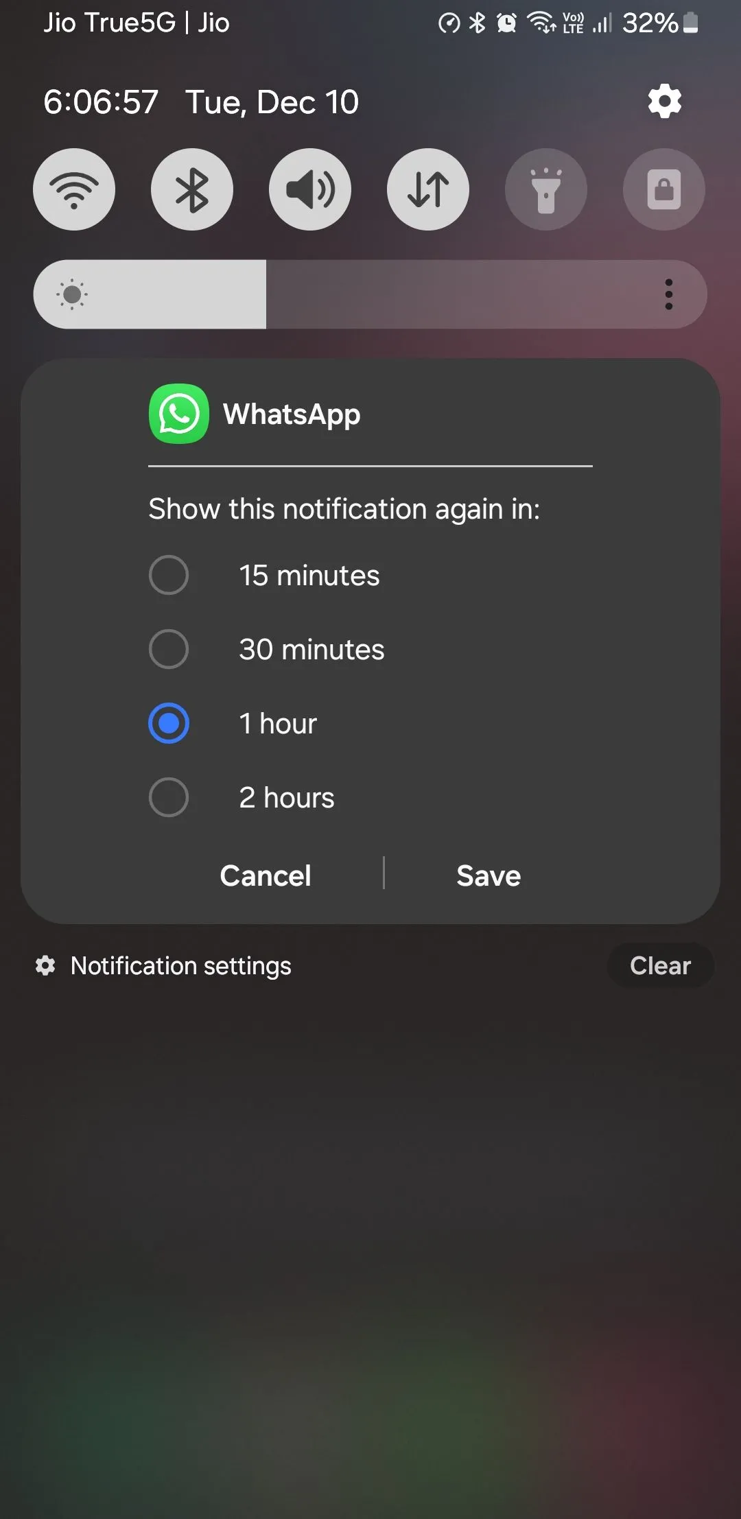 Tùy chọn tạm ẩn thông báo (Snooze) hiển thị trên giao diện Android
