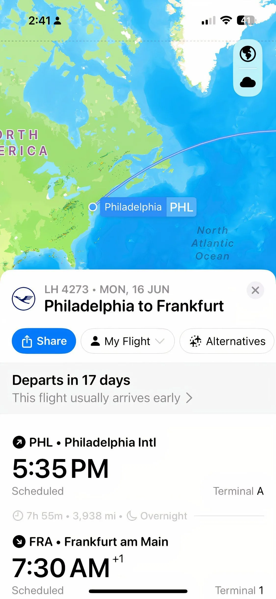 Ứng dụng Flighty hiển thị trang chi tiết theo dõi chuyến bay với thông tin cập nhật theo thời gian thực