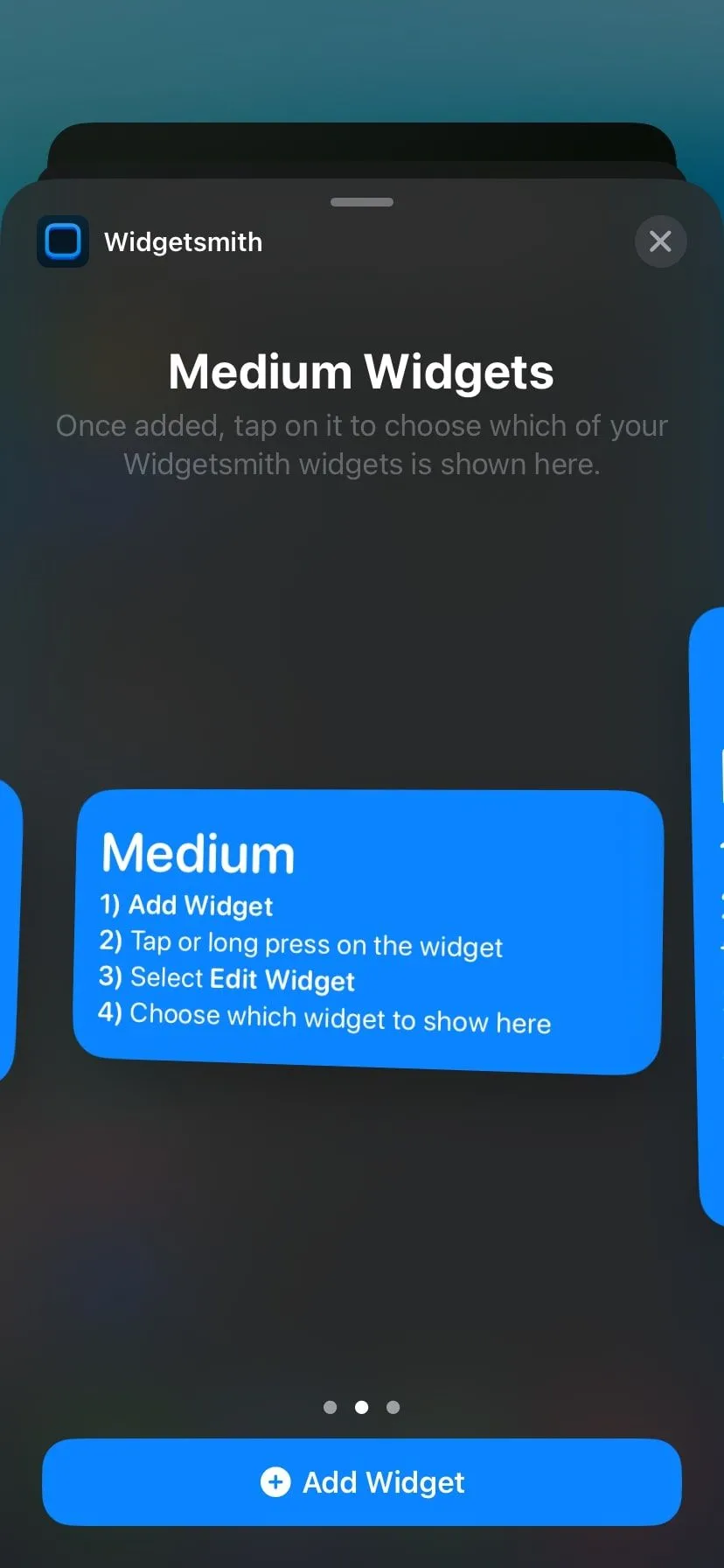 Widget Widgetsmith hiển thị đồng hồ và ngày tháng trên màn hình chính iPhone.